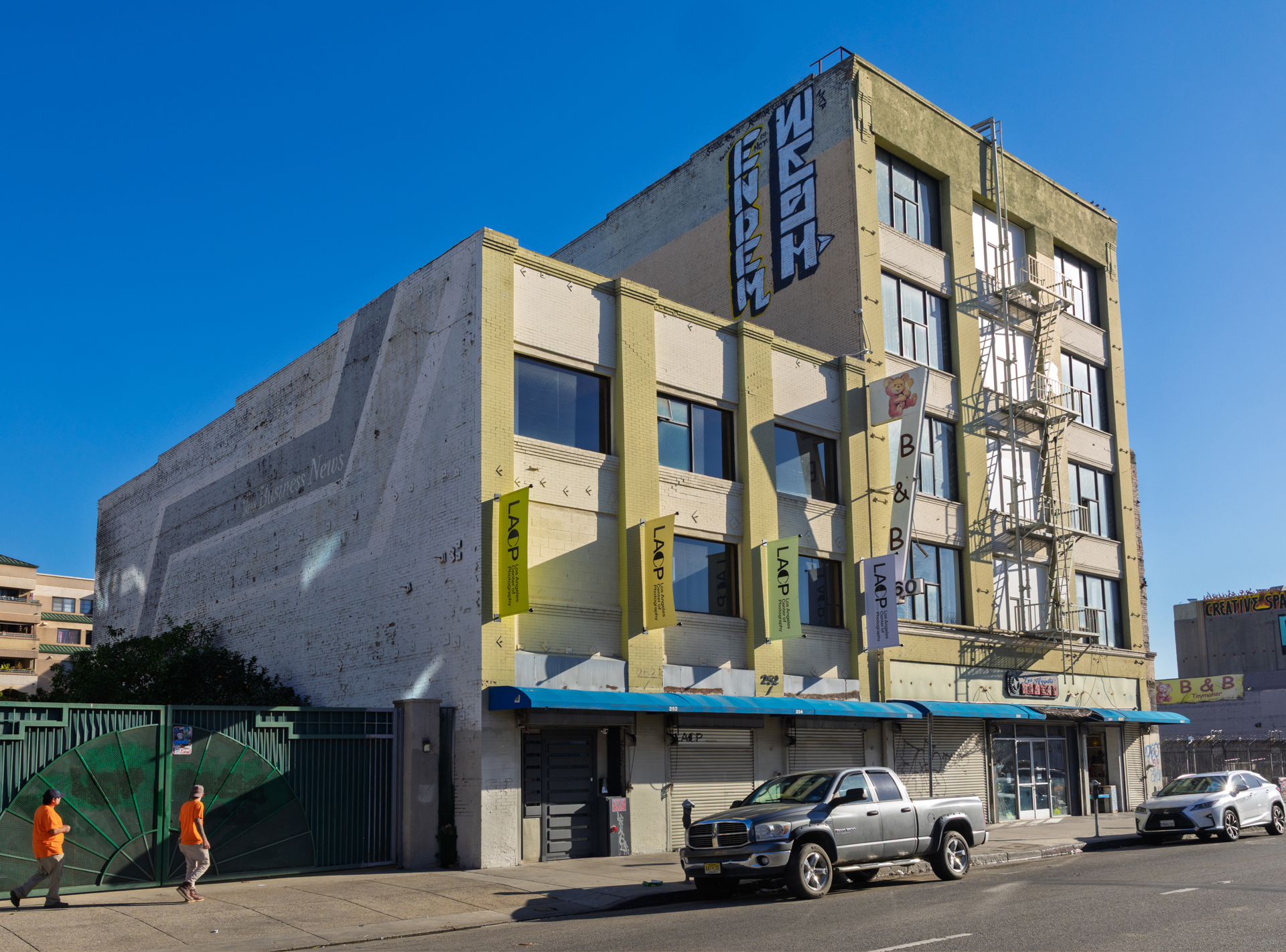 The Centre is located at 252 South Los Angeles St in the downtown district which feels a bit rough and tumble – so if you visit, don’t have that camera with $15,000 f/4.0 400mm lens around your neck. Photo: Tim Levy